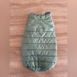 bark dog puffer vest size medium/large
